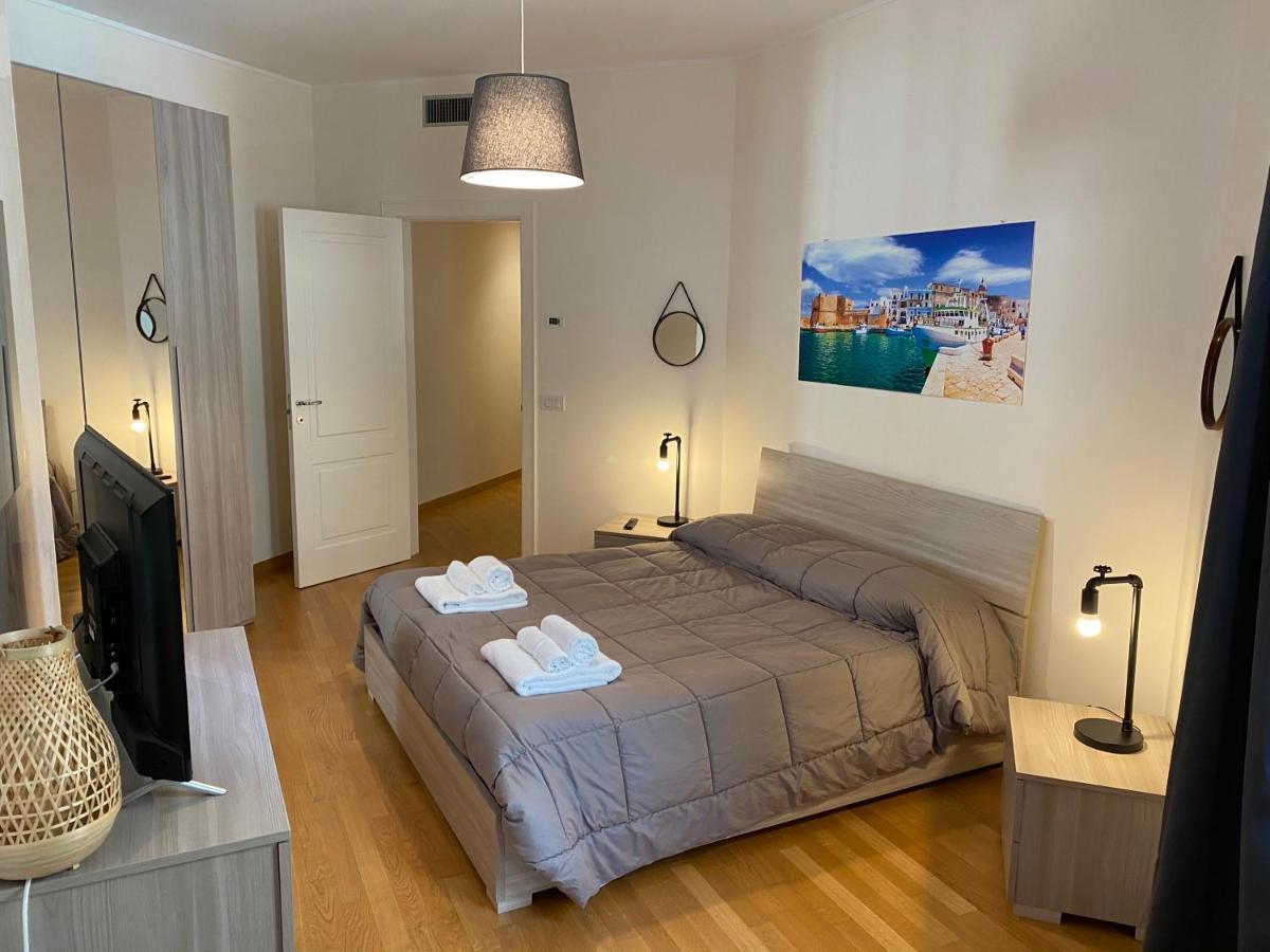 Berga Exclusive Suite 4 บารี ภายนอก รูปภาพ
